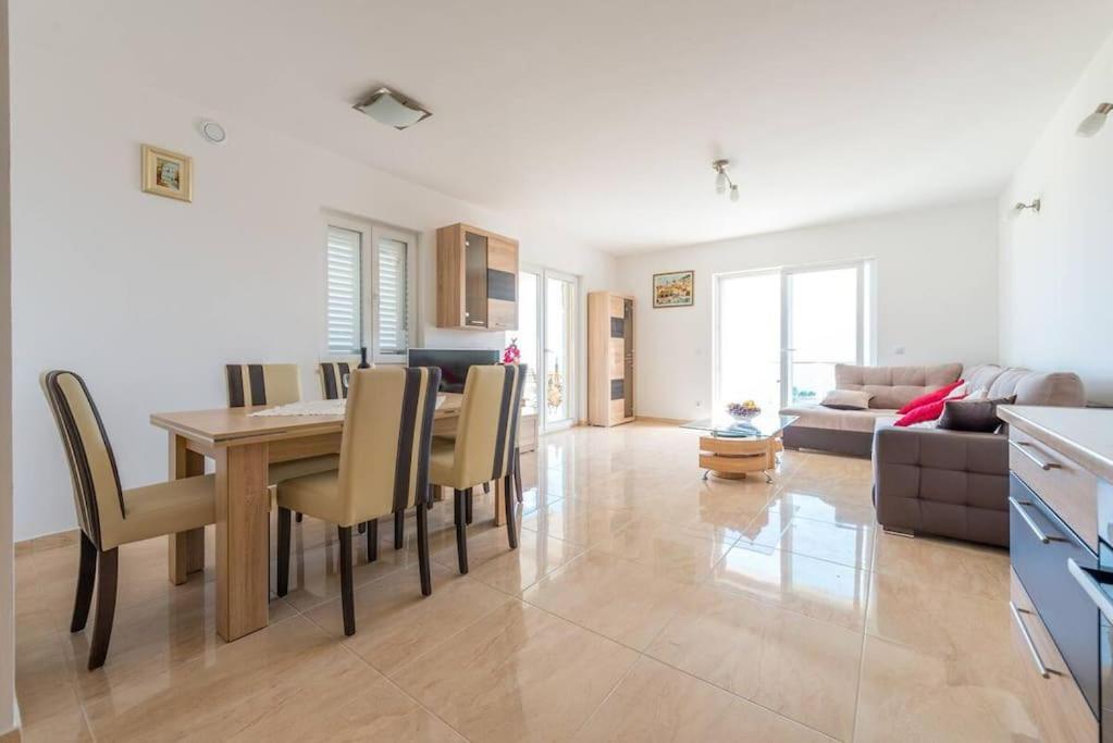 Apartment Belvedere With Magnificent Sea View Terrace ดูบรอฟนิก ภายนอก รูปภาพ